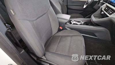 2025 Ford Explorer Active - zdjęcie 31 z 36 - miniatura