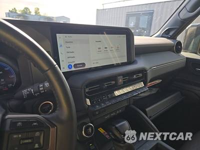 2025 Toyota Land Cruiser - zdjęcie 11 z 21 - miniatura