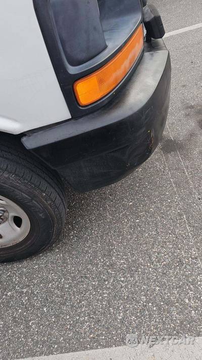 2007 Chevrolet Express 3500 Cargo Van 1WT 135.0" WB - zdjęcie 31 z 34 - miniatura