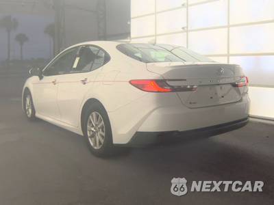 2025 Toyota Camry LE - zdjęcie 6 z 23 - miniatura