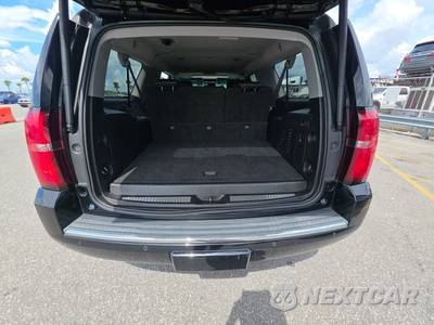 2015 Chevrolet Suburban LTZ 1LZ - zdjęcie 17 z 35 - miniatura