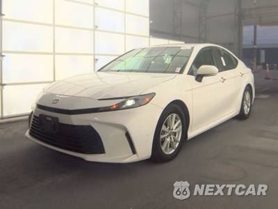 2025 Toyota Camry LE - zdjęcie 1 z 23 - miniatura