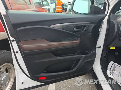 2024 Honda Passport EX-L - zdjęcie 9 z 25 - miniatura