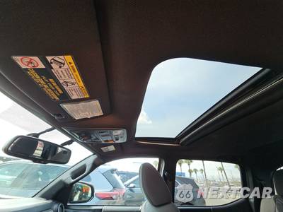 2017 Toyota Tacoma TRD Off-Road Crew Cab Medium Bed - zdjęcie 18 z 21 - miniatura