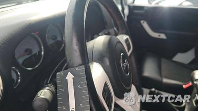 2012 Jeep Wrangler Arctic Edition - zdjęcie 26 z 27 - miniatura