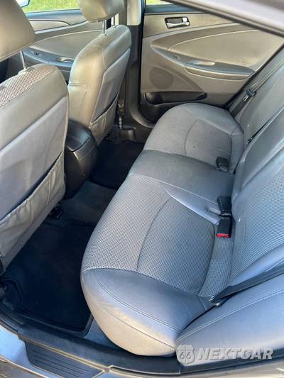 2013 Hyundai Sonata SE - zdjęcie 6 z 10 - miniatura
