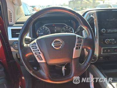2020 Nissan TITAN SL Crew Cab Short Bed - zdjęcie 10 z 22 - miniatura