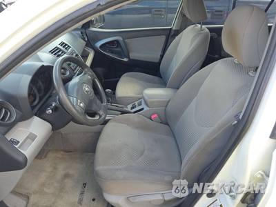 2012 Toyota RAV4 - zdjęcie 7 z 37 - miniatura