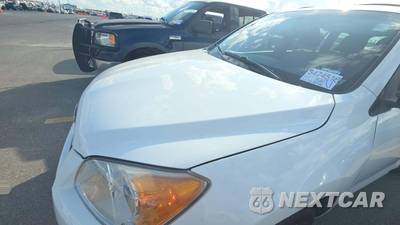 2012 Toyota RAV4 - zdjęcie 21 z 37 - miniatura