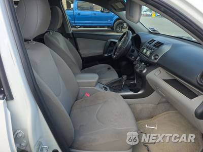2012 Toyota RAV4 - zdjęcie 8 z 37 - miniatura
