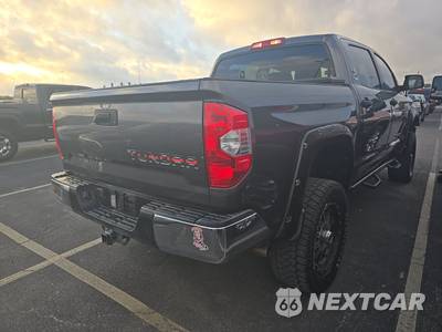 2018 Toyota Tundra SR5 Crew Cab Short Bed - zdjęcie 4 z 32 - miniatura
