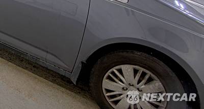 2014 Honda Odyssey LX 118.1" WB - zdjęcie 8 z 22 - miniatura