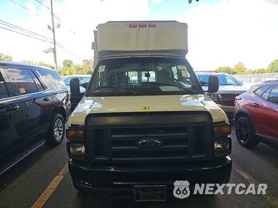 2013 Ford Super Duty E-350 Commercial Cargo Van 138.0" WB - zdjęcie 2 z 19 - miniatura