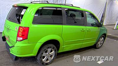 2014 Dodge Grand Caravan SXT 121.2" WB - zdjęcie 4 z 23 - miniatura