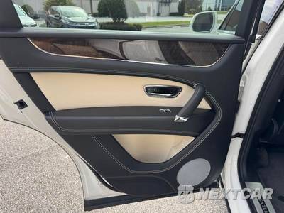2020 Bentley Bentayga V8 - zdjęcie 49 z 50 - miniatura
