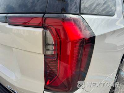 2025 GMC Yukon Denali Ultimate 5SB - zdjęcie 13 z 50 - miniatura