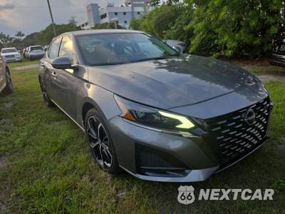 2024 Nissan Altima SR - zdjęcie 18 z 27 - miniatura