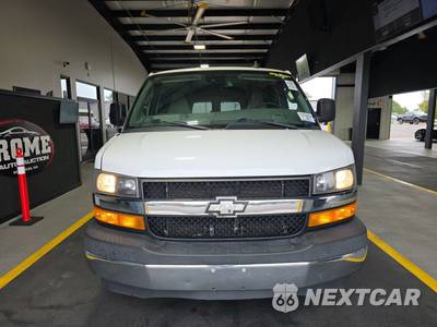 2020 Chevrolet Express 3500 Passenger Van LT 1LT 155.1" WB - zdjęcie 2 z 20 - miniatura