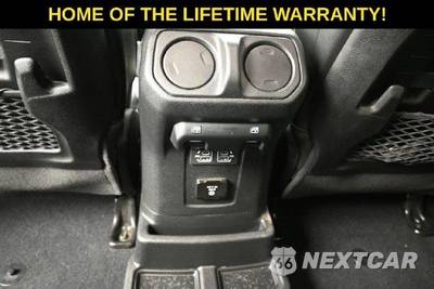 2022 Jeep Wrangler Unlimited Rubicon 392 - zdjęcie 33 z 50 - miniatura