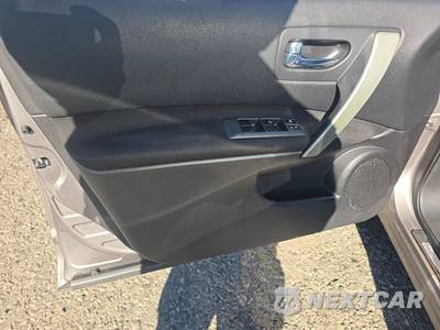 2012 Nissan Rogue SV - zdjęcie 9 z 35 - miniatura