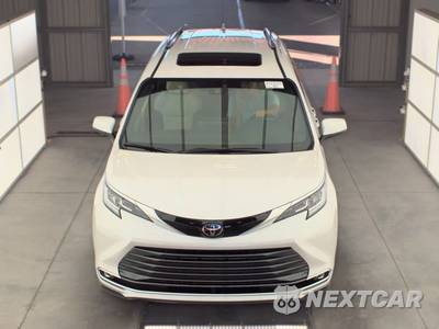 2026 Toyota Sienna Limited 7-Passenger 120.5" WB - zdjęcie 2 z 26 - miniatura