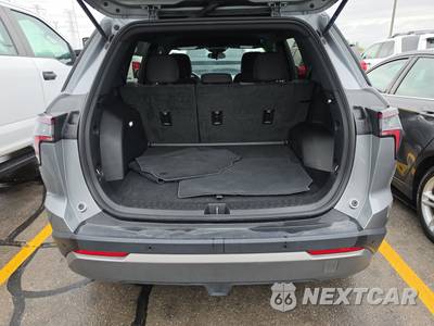 2026 Chevrolet Equinox LT 2LT - zdjęcie 17 z 30 - miniatura