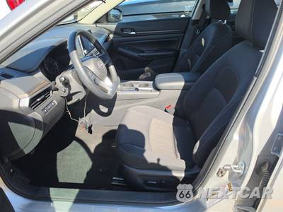 2025 Nissan Altima SV - zdjęcie 7 z 30 - miniatura