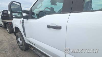 2025 Ford Super Duty F-350 Cab Chassis XL Crew Cab DRW - zdjęcie 24 z 28 - miniatura
