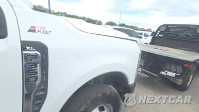 2025 Ford Super Duty F-350 Cab Chassis XL Crew Cab DRW - zdjęcie 27 z 28 - miniatura