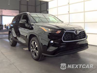 2026 Toyota Highlander XLE - zdjęcie 4 z 27 - miniatura