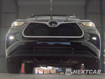2026 Toyota Highlander XLE - zdjęcie 3 z 27 - miniatura
