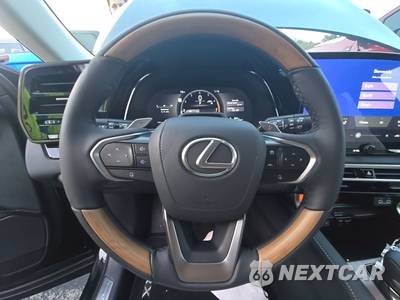 2026 Lexus RX 350 Luxury - zdjęcie 16 z 25 - miniatura