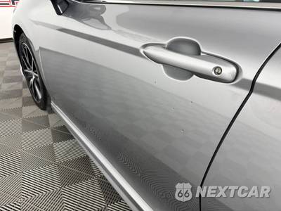 2023 Toyota Camry SE - zdjęcie 22 z 42 - miniatura