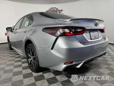 2023 Toyota Camry SE - zdjęcie 24 z 42 - miniatura