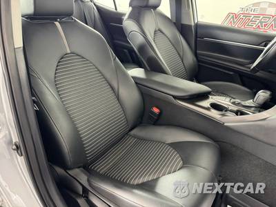 2023 Toyota Camry SE - zdjęcie 31 z 42 - miniatura