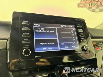 2023 Toyota Camry SE - zdjęcie 18 z 42 - miniatura