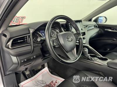 2023 Toyota Camry SE - zdjęcie 10 z 42 - miniatura