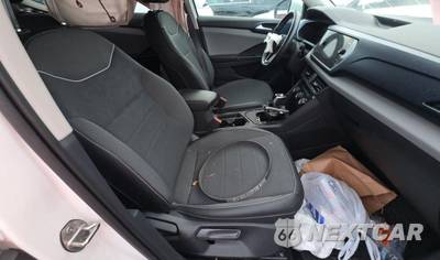 2023 Volkswagen Taos SE - zdjęcie 8 z 24 - miniatura
