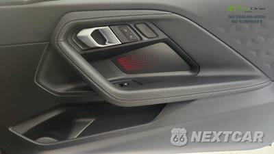 2025 BMW 2 Series Coupe 230i xDrive - zdjęcie 42 z 50 - miniatura