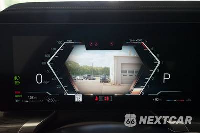 2024 BMW 7 Series 760i xDrive - zdjęcie 8 z 28 - miniatura