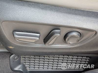 2024 Toyota Sienna XLE 8-Passenger 120.5" WB - zdjęcie 23 z 34 - miniatura