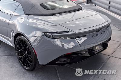 2025 Aston Martin DB12 Convertible - zdjęcie 9 z 50 - miniatura