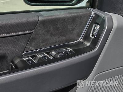 2025 Ford F-150 XLT Crew Cab Short Bed - zdjęcie 27 z 30 - miniatura