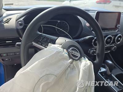 2025 Nissan Sentra SV - zdjęcie 10 z 17 - miniatura