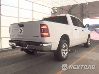 2023 Ram 1500 Big Horn Crew Cab Short Bed - zdjęcie 4 z 21 - miniatura