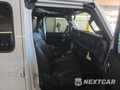 2023 Jeep Gladiator High Altitude Edition Crew Cab Medium Bed - zdjęcie 8 z 29 - miniatura