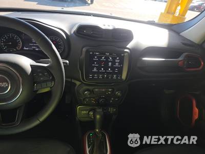 2022 Jeep Renegade Trailhawk - zdjęcie 11 z 29 - miniatura