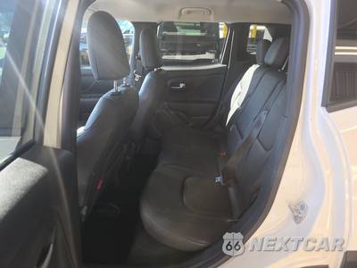 2022 Jeep Renegade Trailhawk - zdjęcie 13 z 29 - miniatura