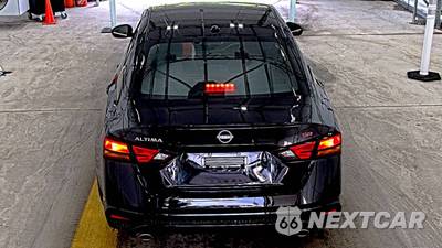2024 Nissan Altima SR - zdjęcie 5 z 33 - miniatura