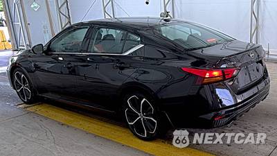 2024 Nissan Altima SR - zdjęcie 6 z 33 - miniatura